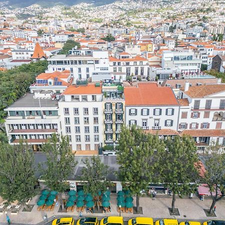 King David Suites By Madeira Sun Travel ฟุงชาล ภายนอก รูปภาพ