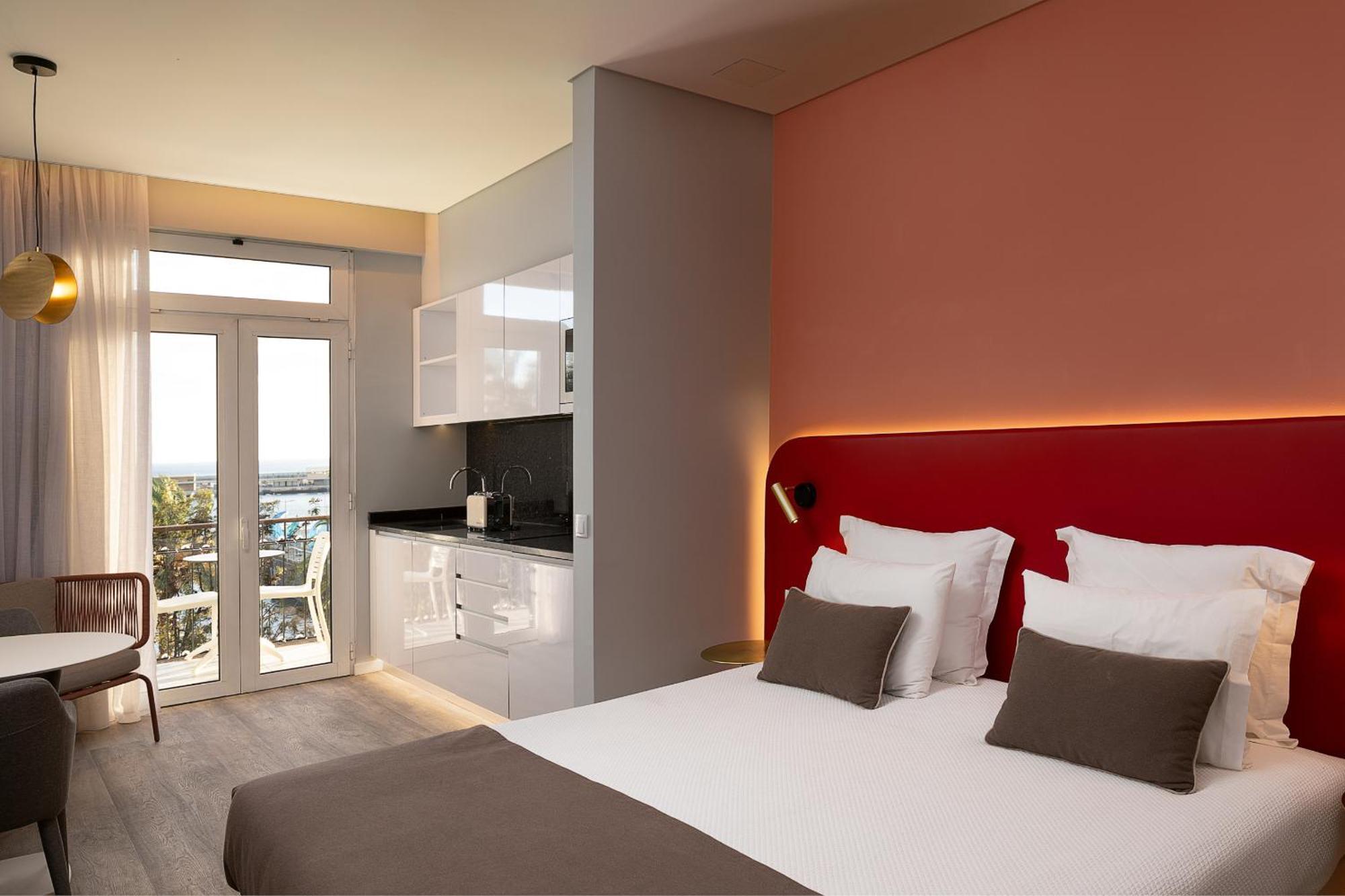 King David Suites By Madeira Sun Travel ฟุงชาล ภายนอก รูปภาพ