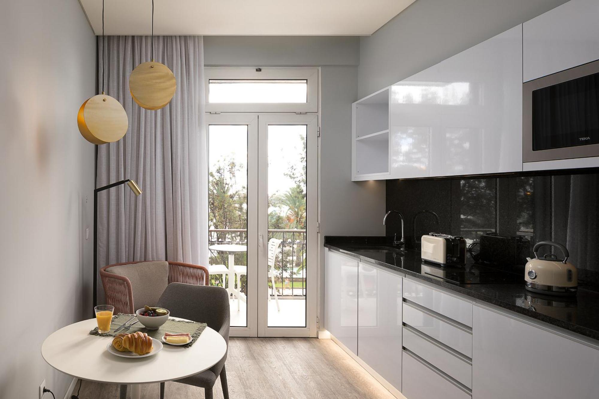 King David Suites By Madeira Sun Travel ฟุงชาล ภายนอก รูปภาพ