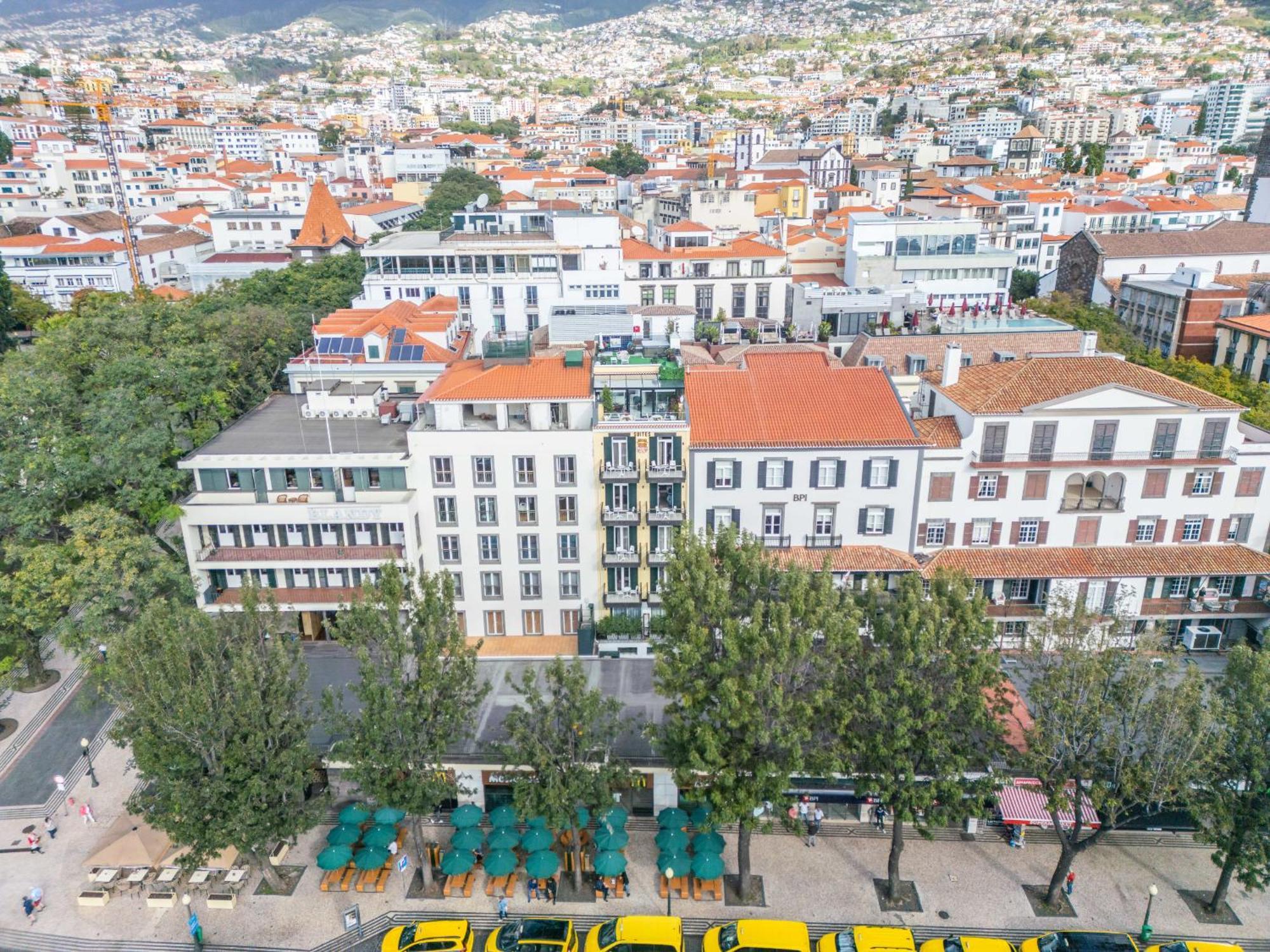 King David Suites By Madeira Sun Travel ฟุงชาล ภายนอก รูปภาพ